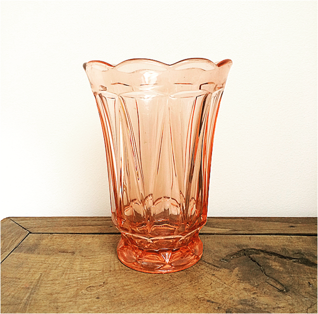 vase rosé