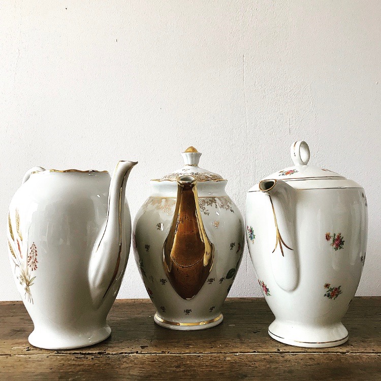 Théière vintage 