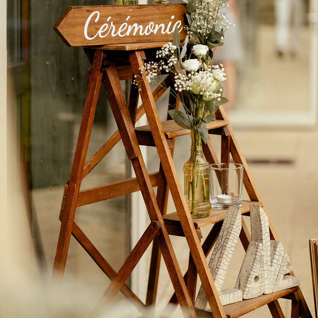 Lot de 6 Vases Jaunes Escabeau en Bois Panneau 