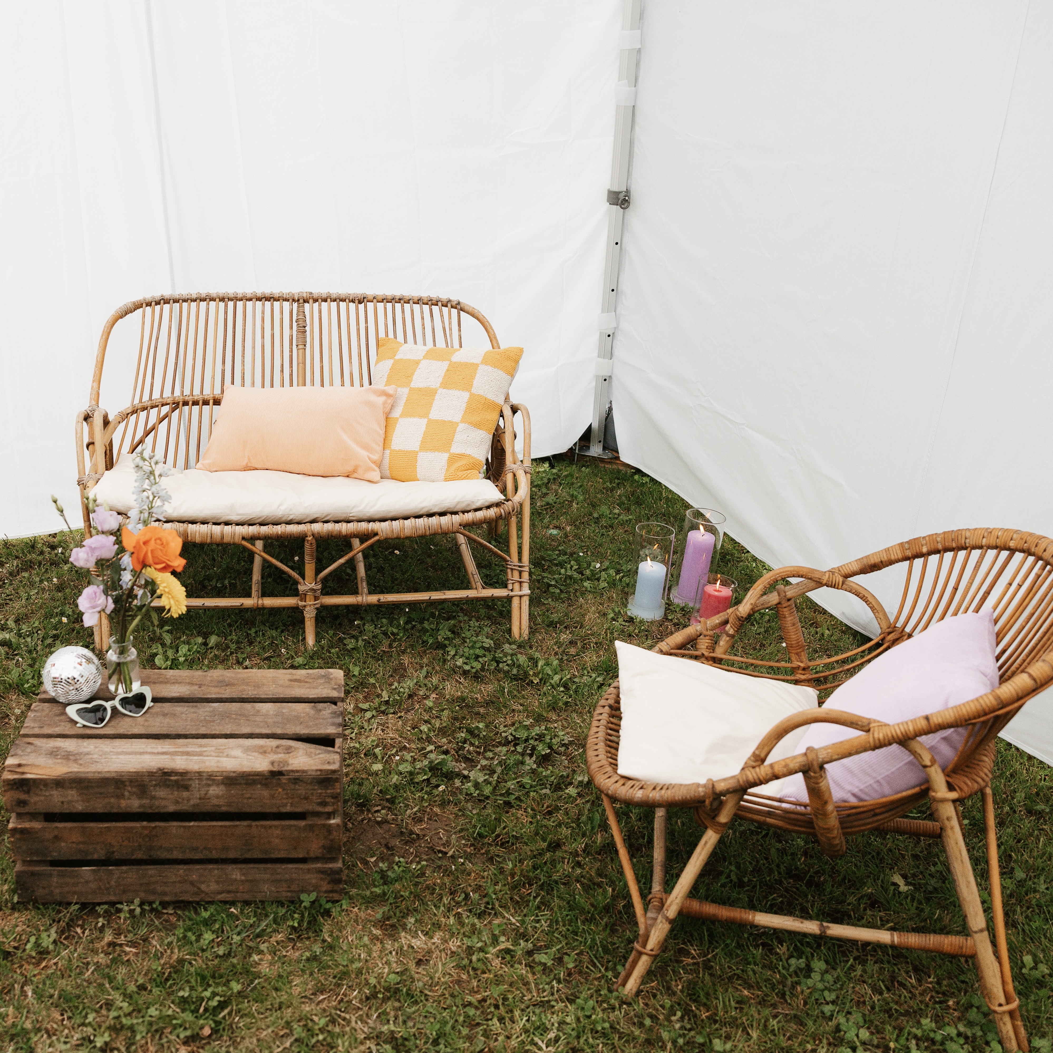 Ensemble Canapé en Rotin et Fauteuils