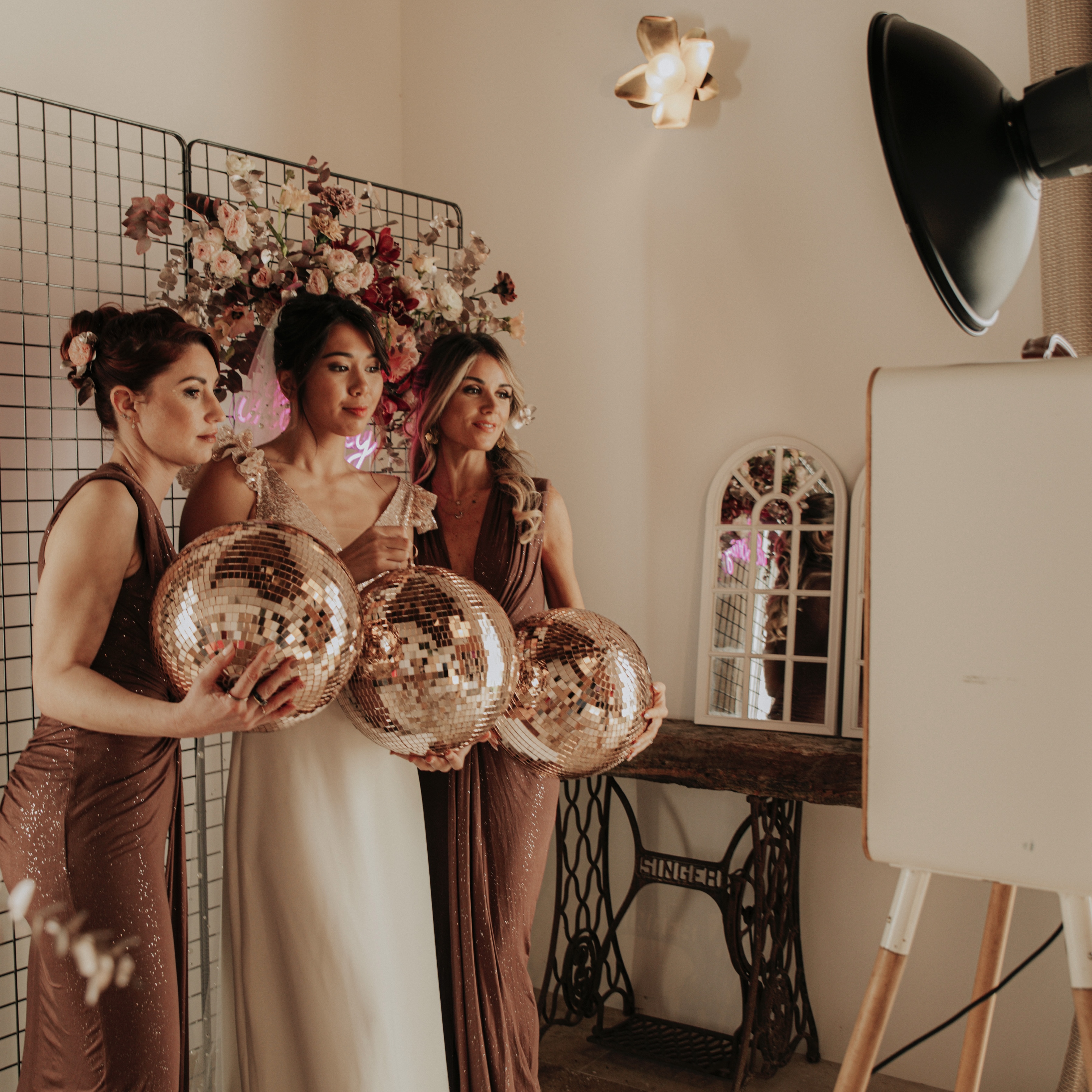 Arche Grille Anthracite Borne Photo Iseult Boule a Facettes GM